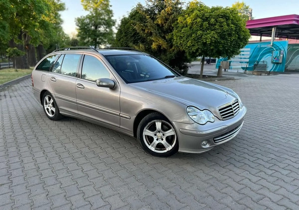 Mercedes-Benz Klasa C cena 12300 przebieg: 297127, rok produkcji 2006 z Przemyśl małe 254